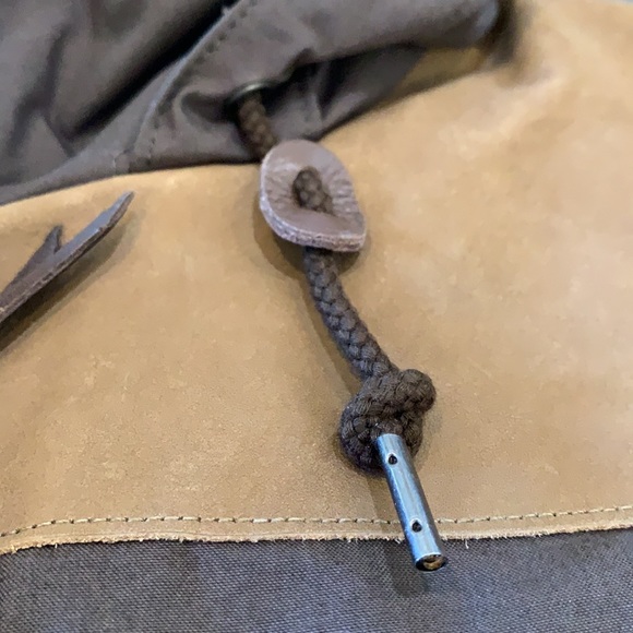 C.C. Filson Women’s Mountain Parka, Filson Jacket, Coat NEW Root - Picture 8 of 10